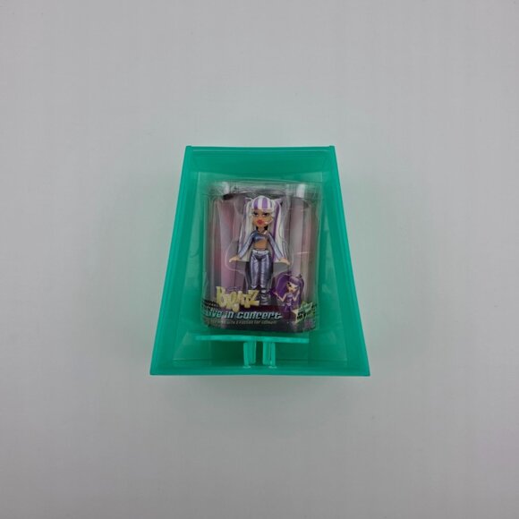 Bratz Other - Mini Bratz‎ Series 3 Dana Live in Concert Collectible Fashion Girl Doll NEW